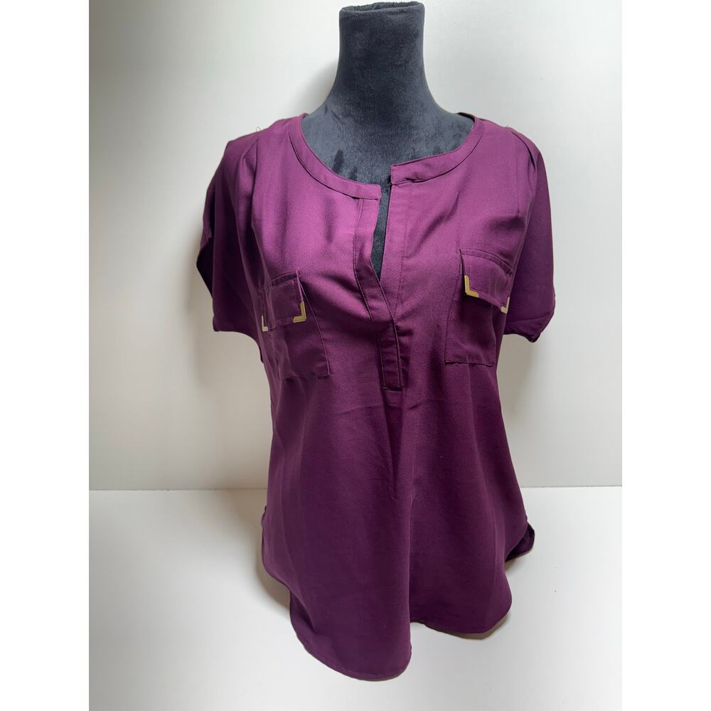 Live For Truth Sz Large Lot Of Two Women’s Blouse Short Sleeve Hi Low